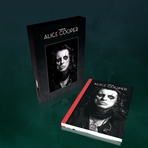 Starring Alice Cooper - Super Deluxe Signed Edition Starring Alice Cooper - Super Deluxe Signed Edition